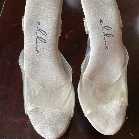 🔥WORN SIZE 7 ELLE 6 INCH HEELS W PLATFORM🔥 - Picture 2 of 4